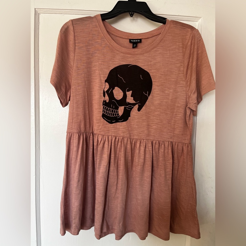 Torrid Women's Peach Short Sleeve Tee